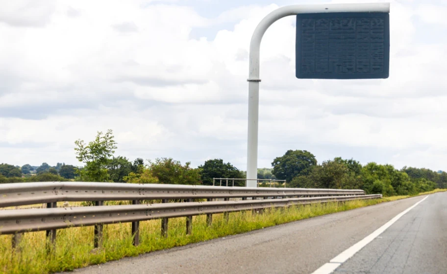 The Hard Shoulder Explained: A Complete Guide for UK Drivers