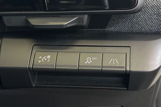Vehicle Thumbnail 24