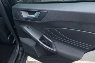 Vehicle Thumbnail 26