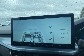 Vehicle Thumbnail 43