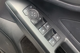 Vehicle Thumbnail 42