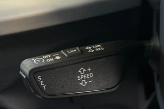 Vehicle Thumbnail 32