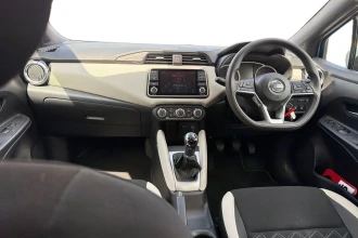 Vehicle Thumbnail 13