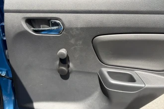 Vehicle Thumbnail 18