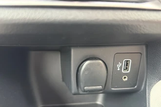 Vehicle Thumbnail 31