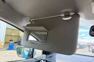 Vehicle Thumbnail 44