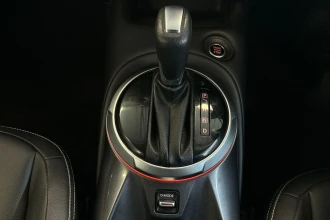 Vehicle Thumbnail 38