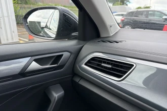 Vehicle Thumbnail 26