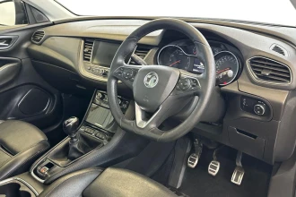 Vehicle Thumbnail 12