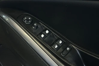 Vehicle Thumbnail 26