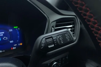 Vehicle Thumbnail 36