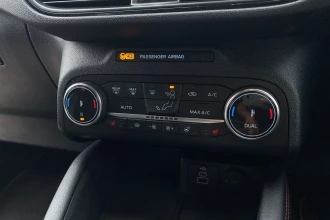Vehicle Thumbnail 42