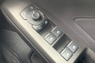 Vehicle Thumbnail 36