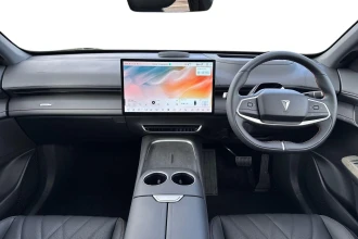 Vehicle Thumbnail 13