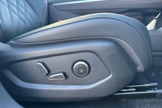 Vehicle Thumbnail 33