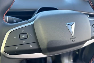 Vehicle Thumbnail 35