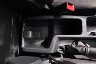 Vehicle Thumbnail 31