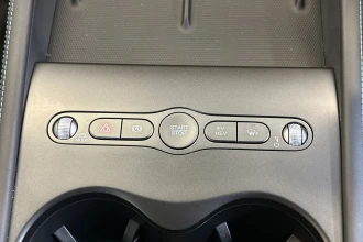 Vehicle Thumbnail 38