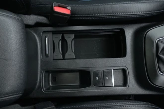 Vehicle Thumbnail 36