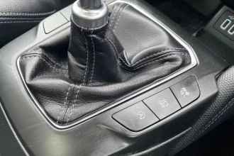 Vehicle Thumbnail 37