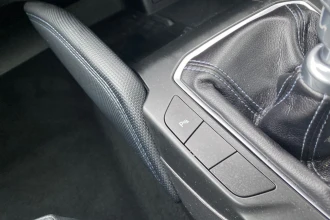 Vehicle Thumbnail 38