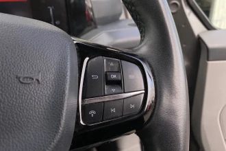 Vehicle Thumbnail 33