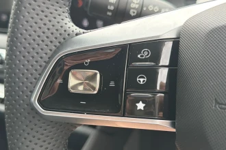 Vehicle Thumbnail 40
