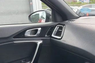 Vehicle Thumbnail 47