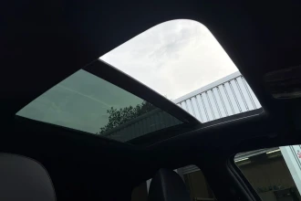 Vehicle Thumbnail 50