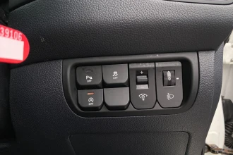 Vehicle Thumbnail 34
