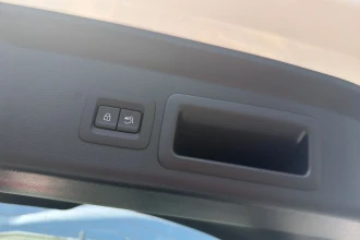 Vehicle Thumbnail 40