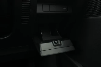 Vehicle Thumbnail 35