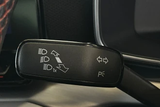 Vehicle Thumbnail 28