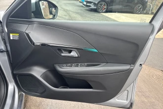 Vehicle Thumbnail 29