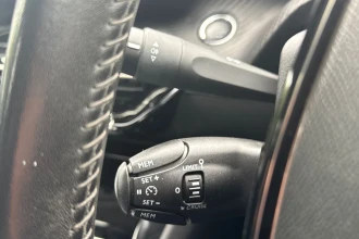 Vehicle Thumbnail 36