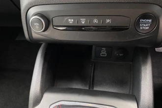 Vehicle Thumbnail 36