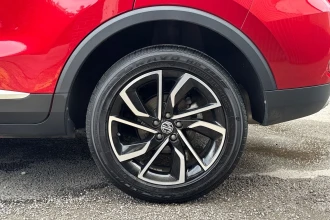 Vehicle Thumbnail 18