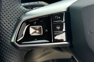 Vehicle Thumbnail 34
