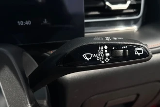 Vehicle Thumbnail 38