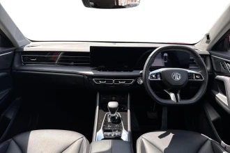 Vehicle Thumbnail 13