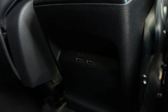 Vehicle Thumbnail 26