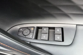 Vehicle Thumbnail 26