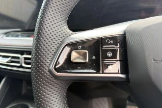 Vehicle Thumbnail 33