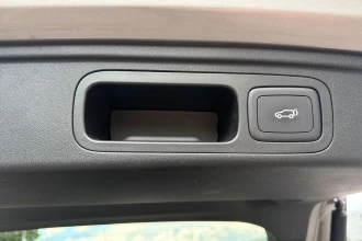 Vehicle Thumbnail 25