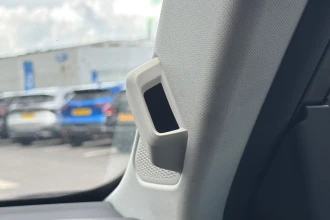 Vehicle Thumbnail 38