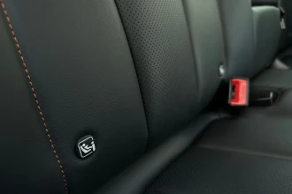 Vehicle Thumbnail 25