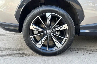 Vehicle Thumbnail 45