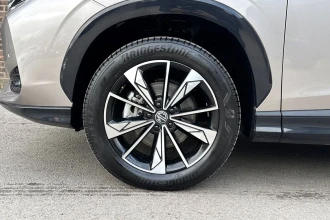 Vehicle Thumbnail 11