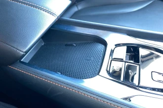 Vehicle Thumbnail 38