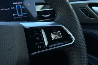Vehicle Thumbnail 48